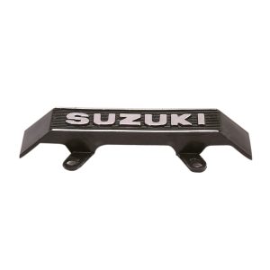 EMBLEMA FRONTAL – SUZUKI /AX/CROMADO